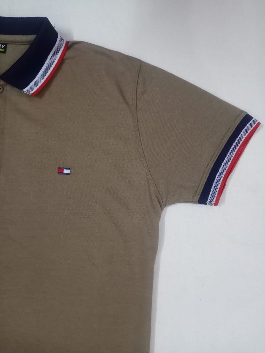 Beige Tommy Hilfiger Polo